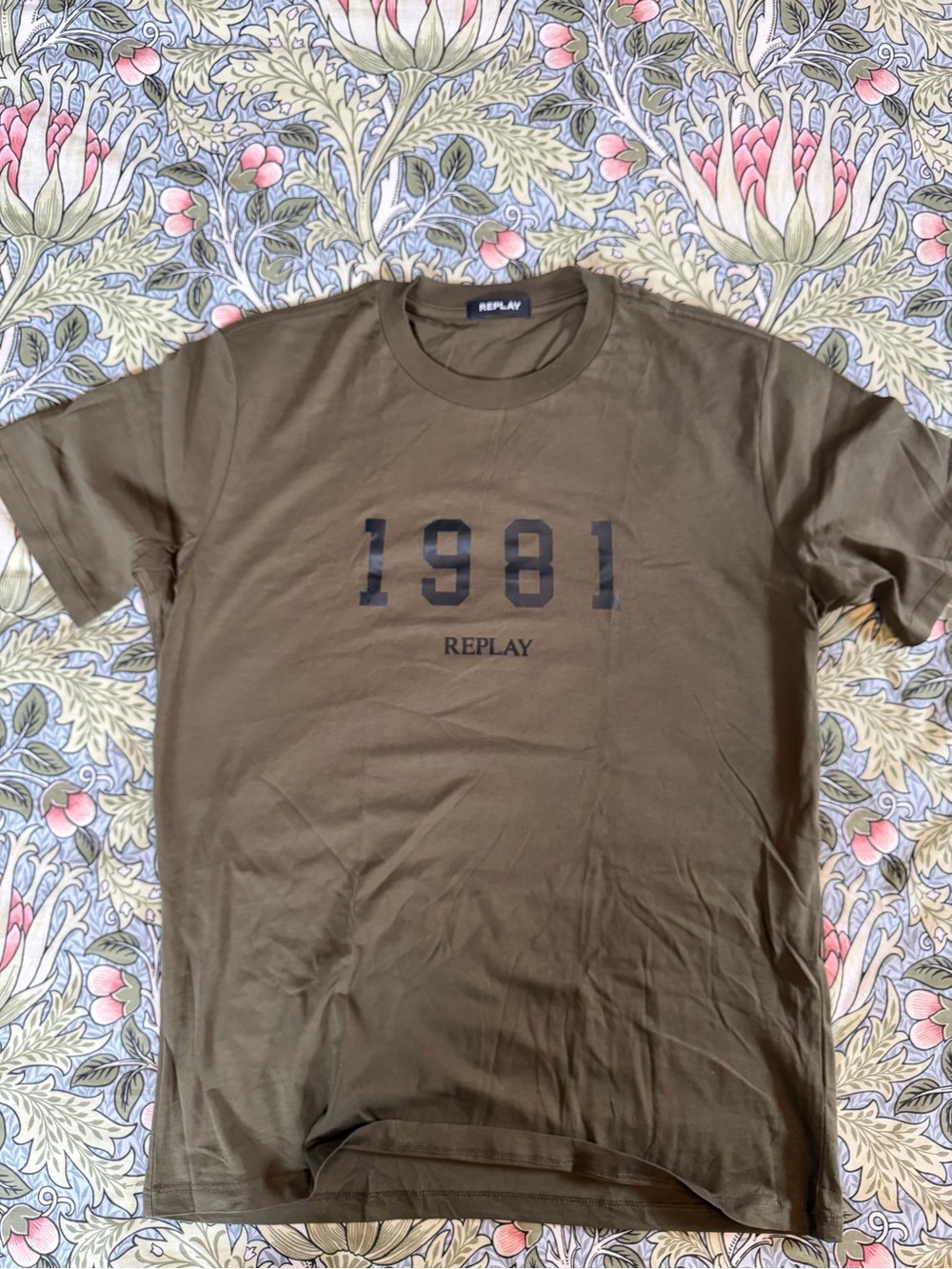 Replay Olive Green Short Sleeve Tee with '1981' Print